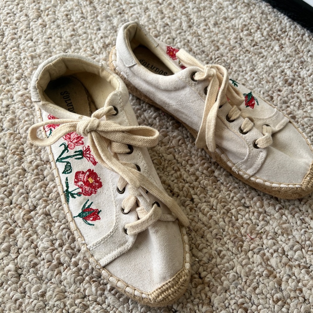 Soludos Embroidered - image 2